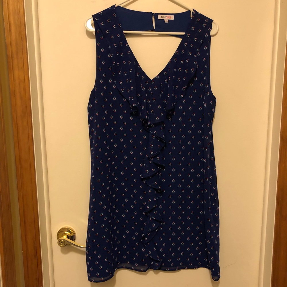 Dress - Picture 2 of 4